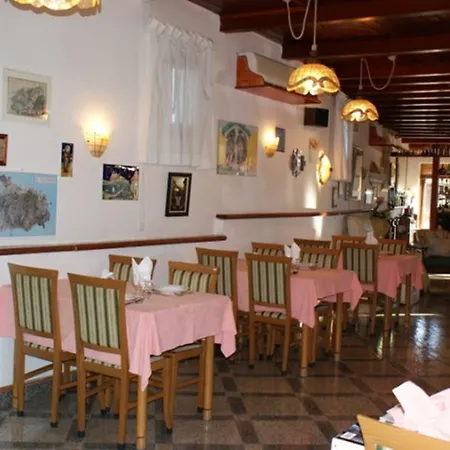 Aparthotel Villa Marinù-3